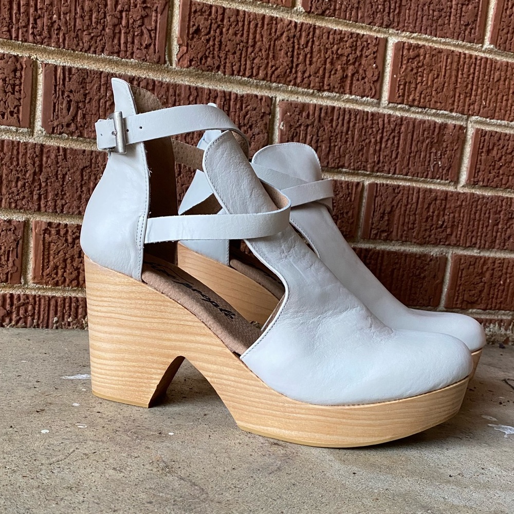 Free People Cedar Clogs